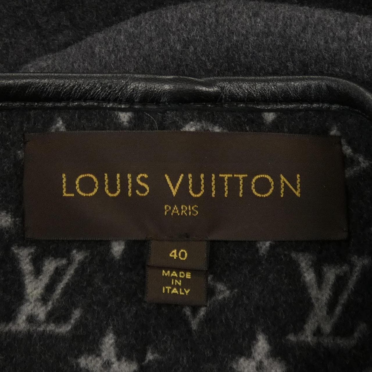 ルイヴィトン LOUIS VUITTON FDCO10QWE ケープ