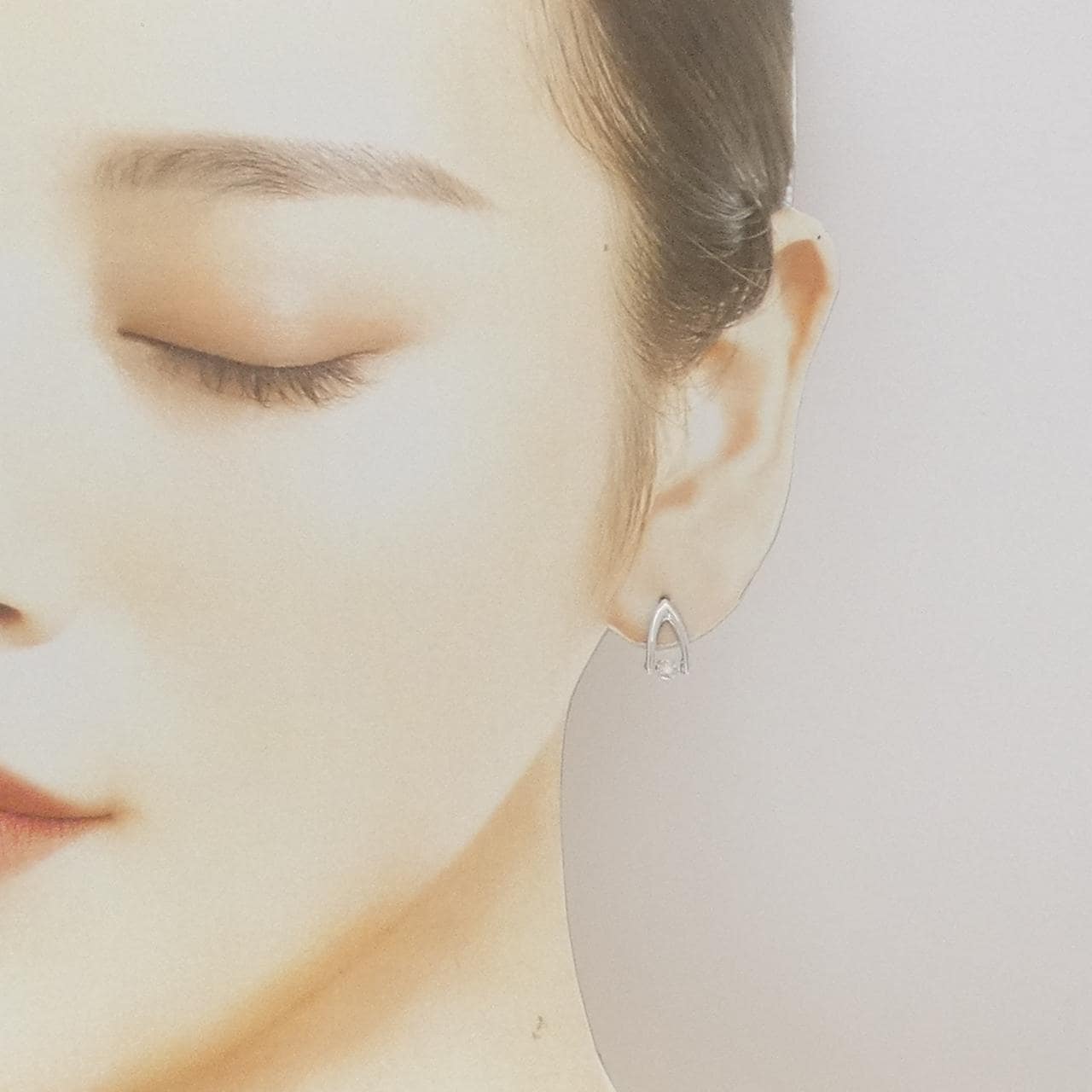 K18WG ダイヤモンド ピアス 0.20CT