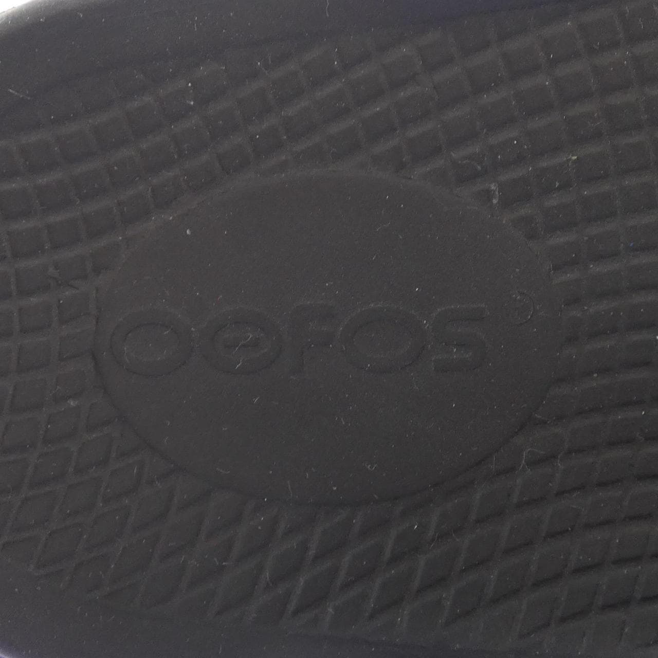 oofos サンダル