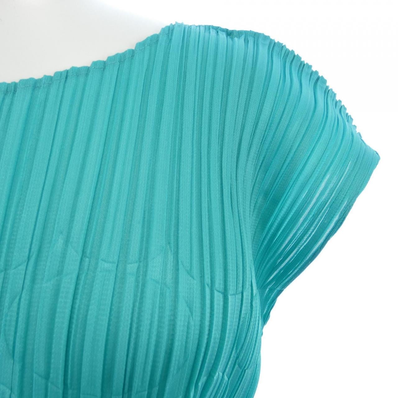 プリーツプリーズ PLEATS PLEASE トップス