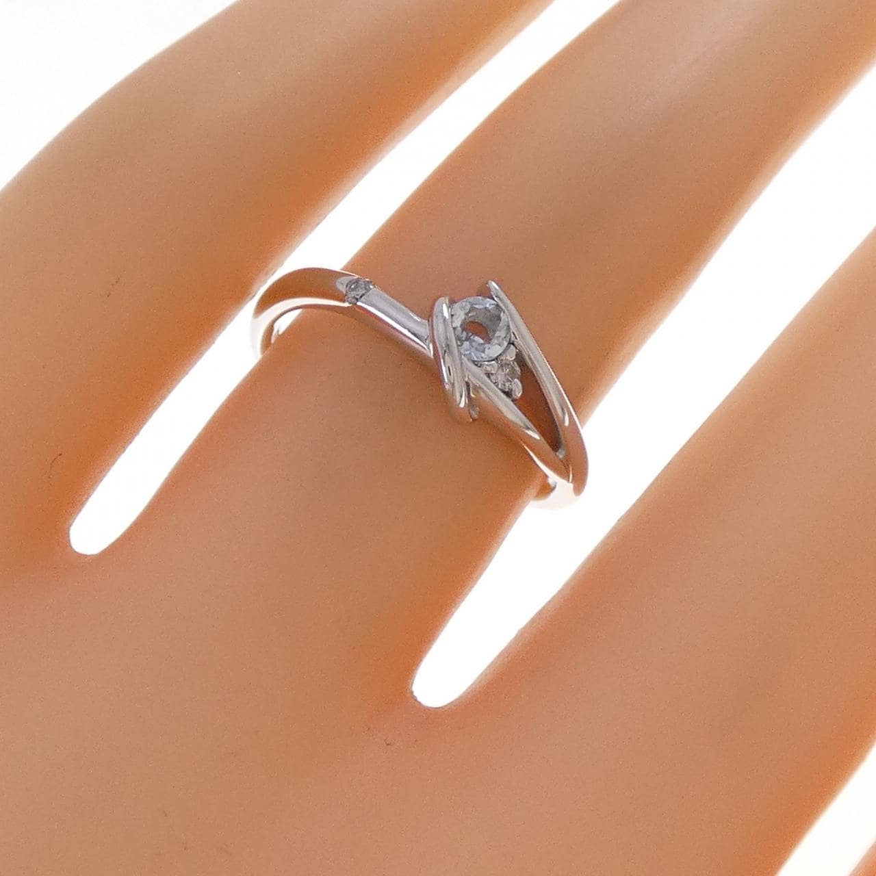 K18WG アクアマリン リング