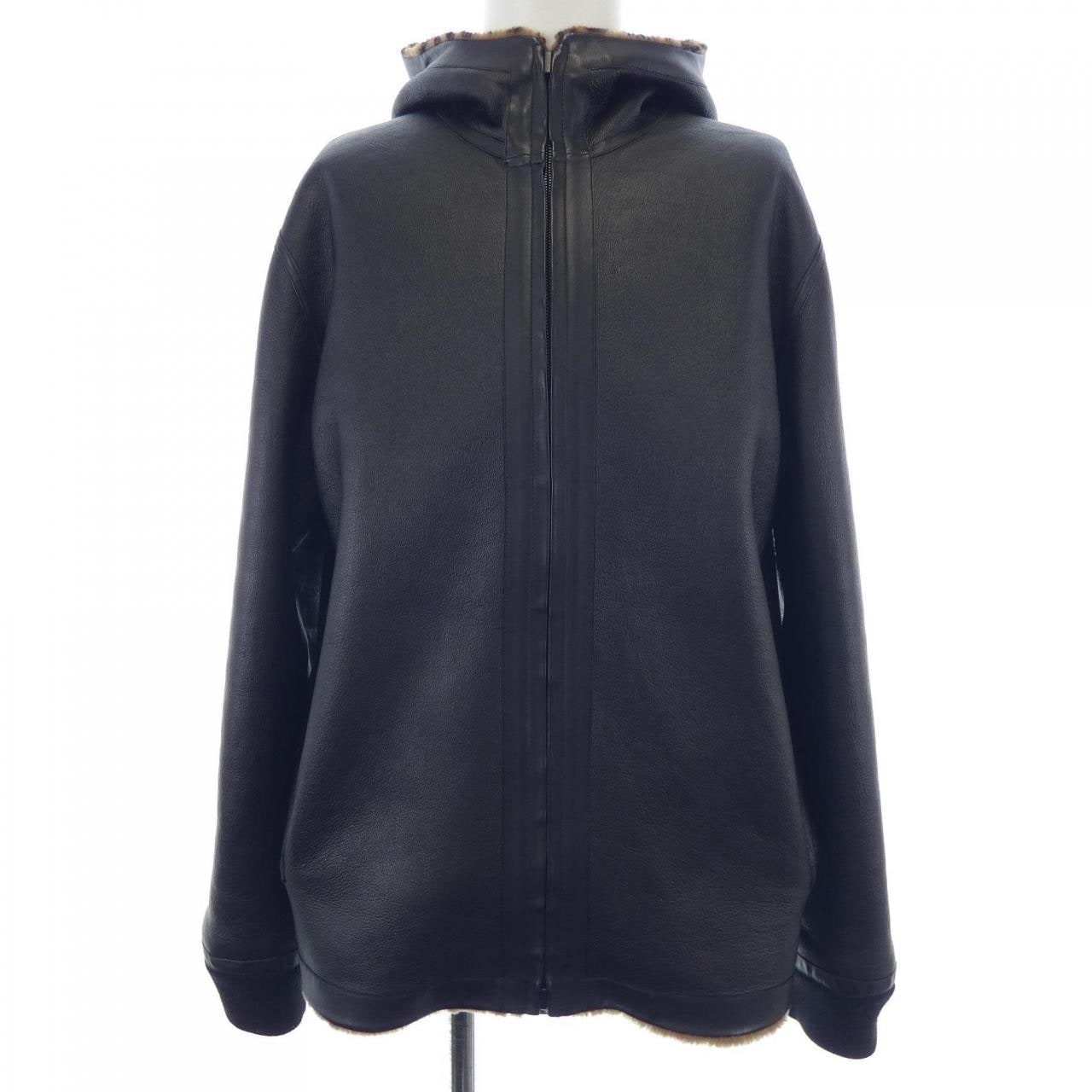 フェンディ FENDI FM0118 A7VO F0GGE ムートンジャケット