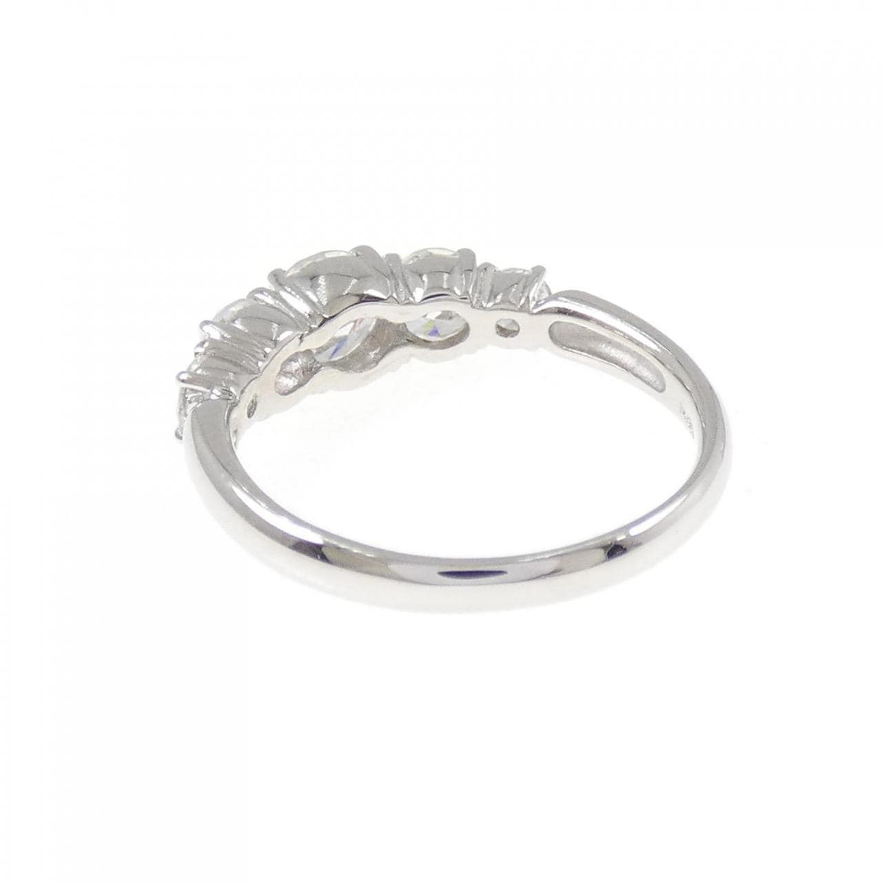 PT900 ダイヤモンド リング 1.50CT