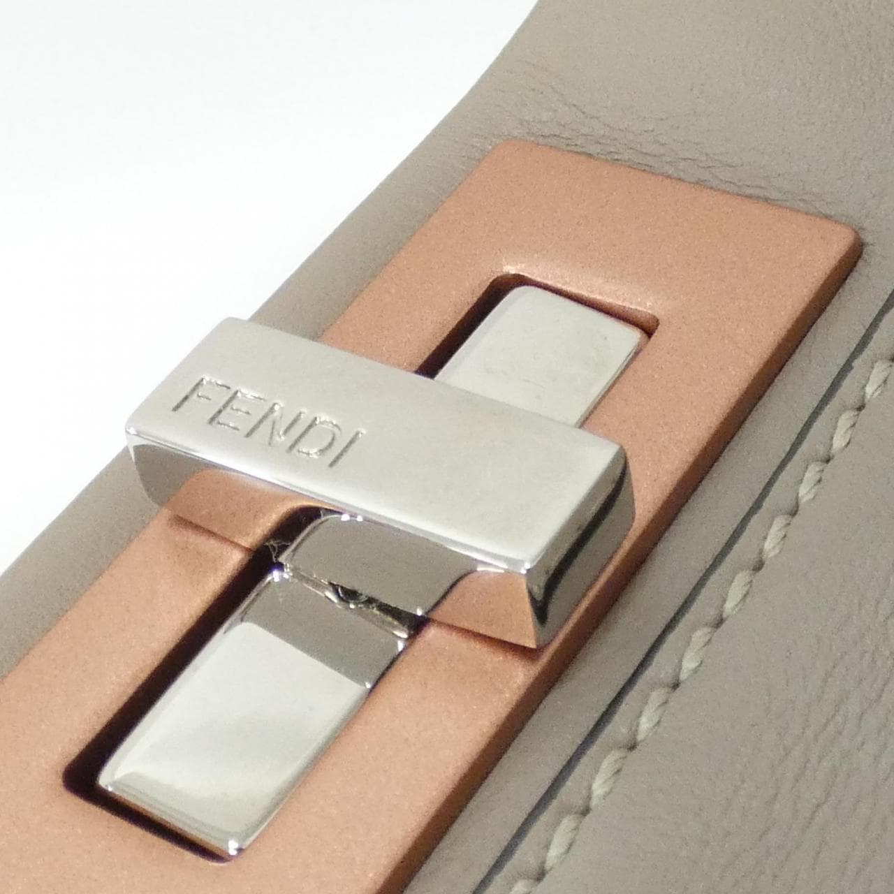 フェンディ ピーカブー 8BN290 A0QP バッグ