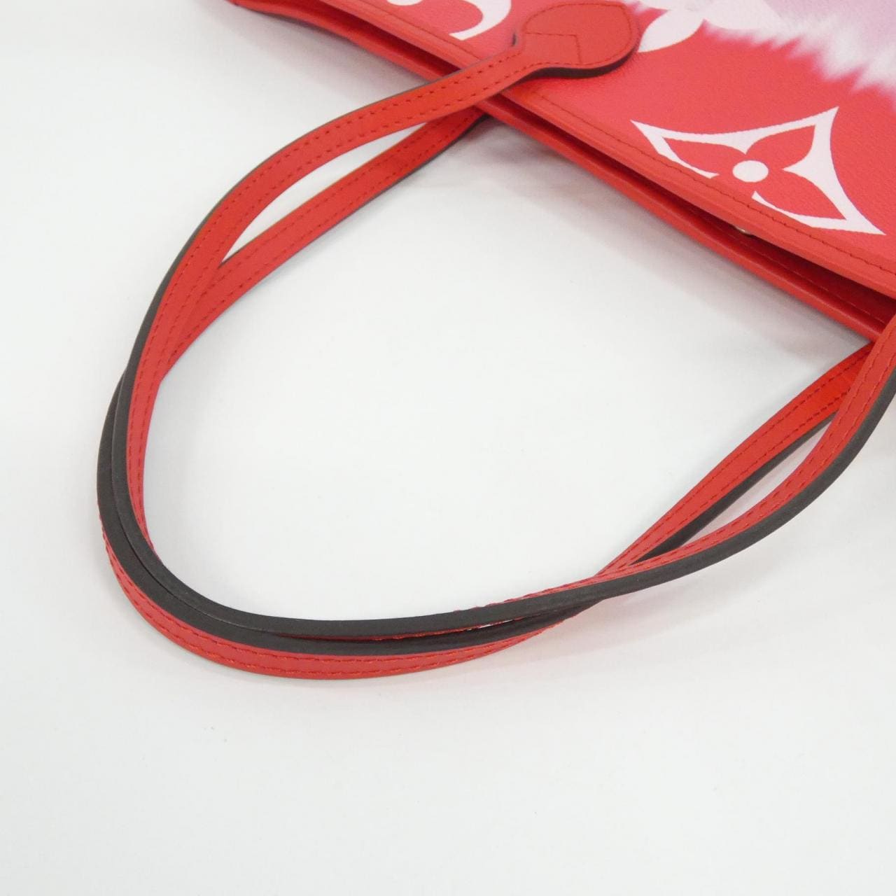 ルイヴィトン LVエスカル ネヴァーフル MM M45127 バッグ