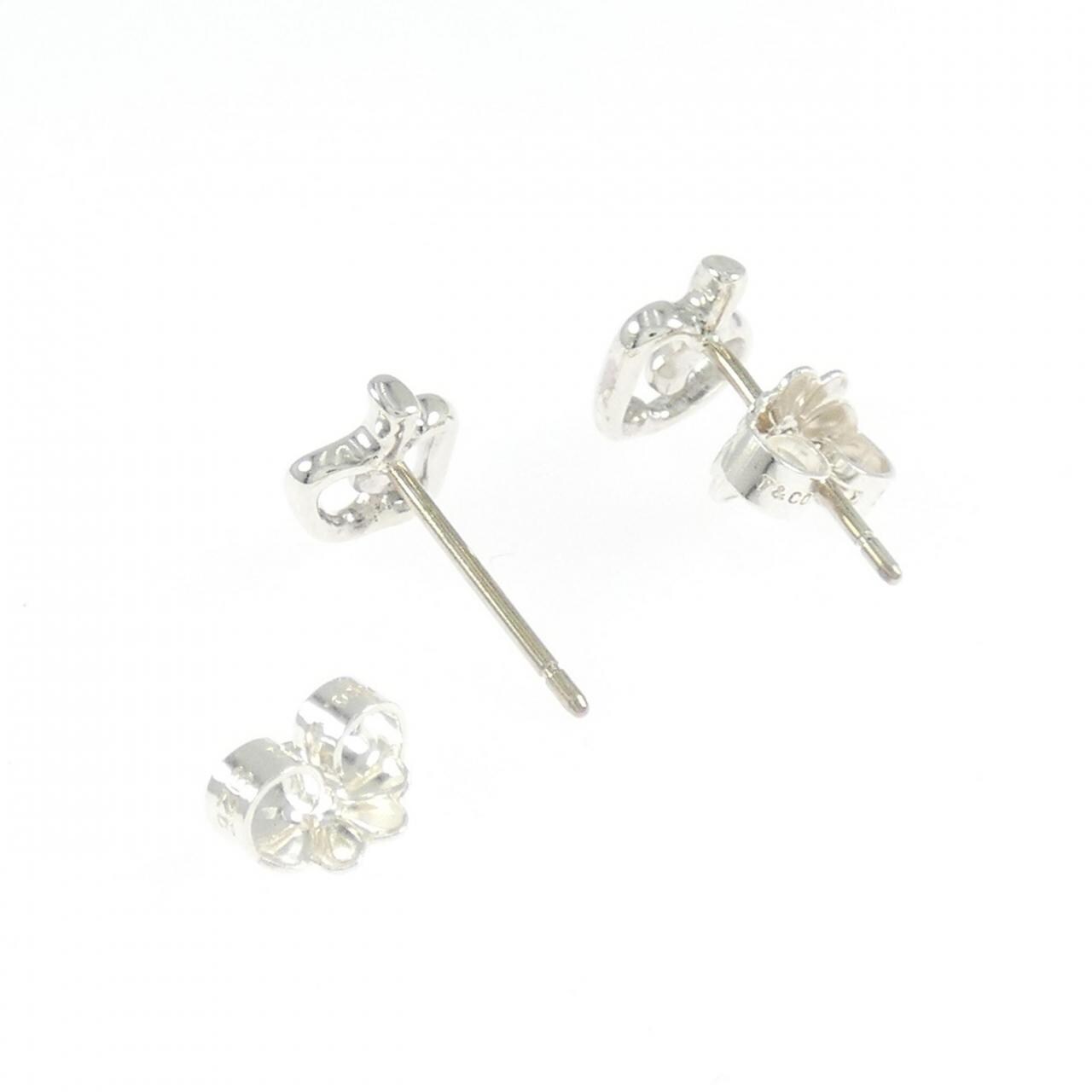 ティファニー アップル ピアス