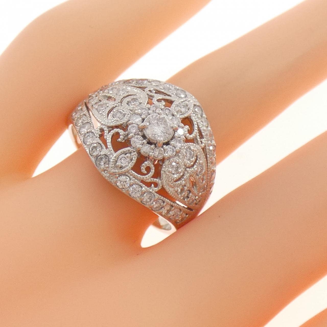 PT900 ダイヤモンド リング 1.00CT