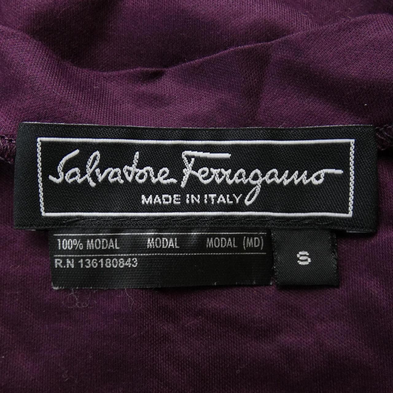 サルヴァトーレフェラガモ SALVATORE FERRAGAMO トップス