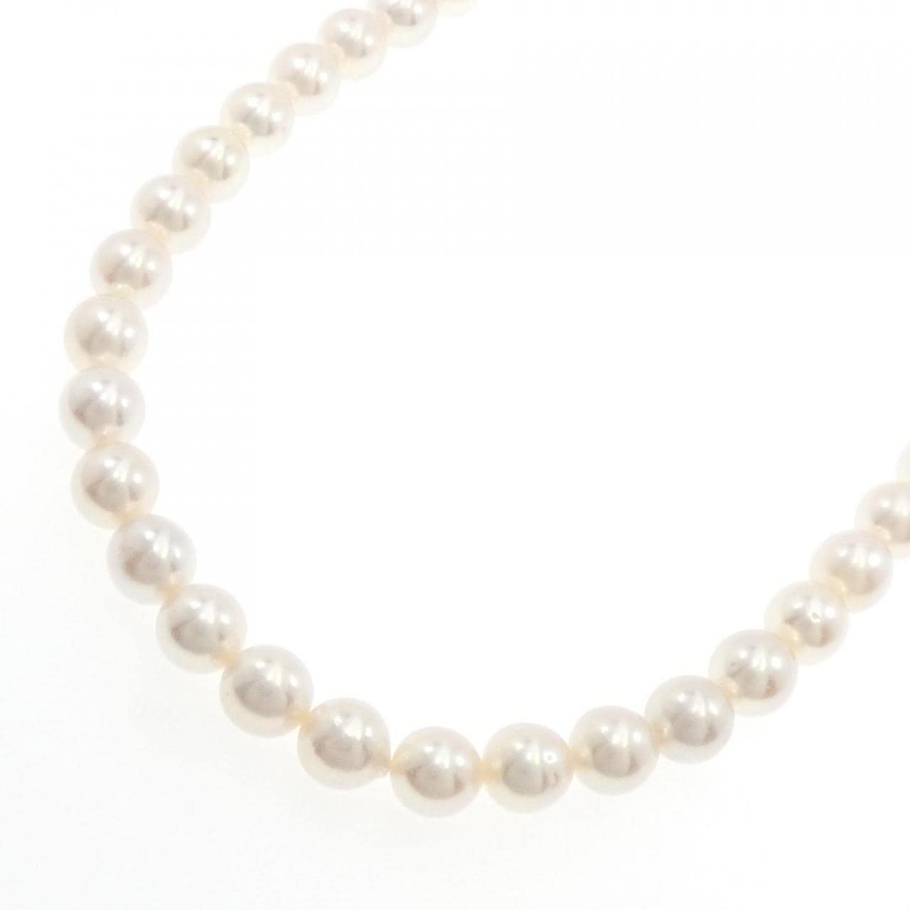 Tasaki Akoya Pearl Necklace 9-9.5mm