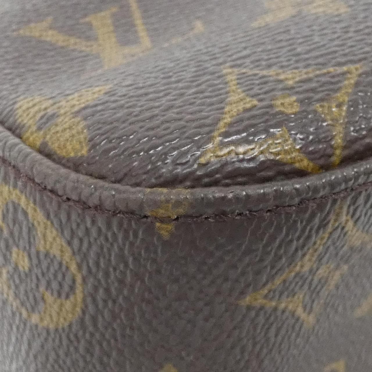 ルイヴィトン モノグラム ルーピング GM M51145 ショルダーバッグ