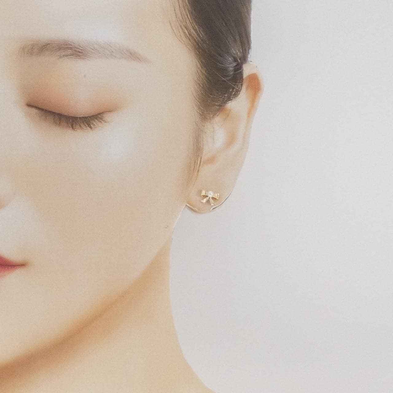 【新品】K10YG リボン 淡水パール ピアス