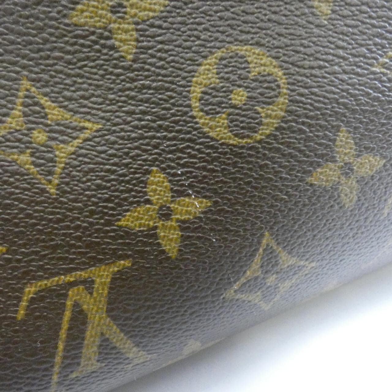 ルイヴィトン モノグラム モントルグイユ GM M95566 ショルダーバッグ