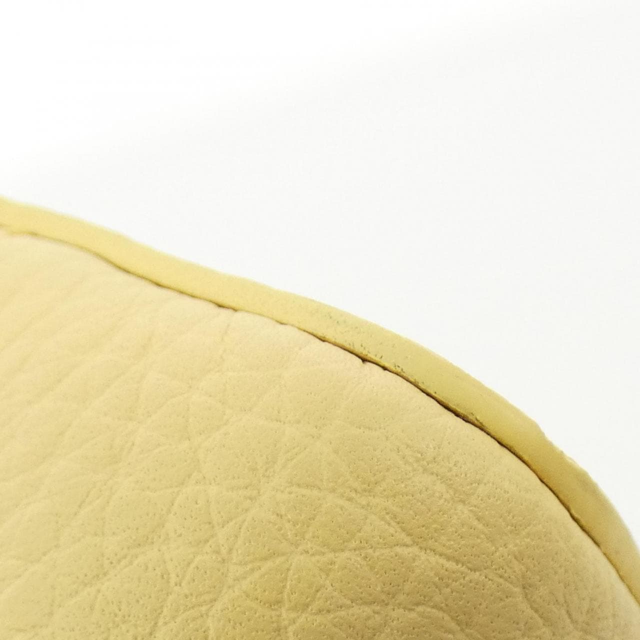 LOUIS VUITTON Capucines MINI M21798 包