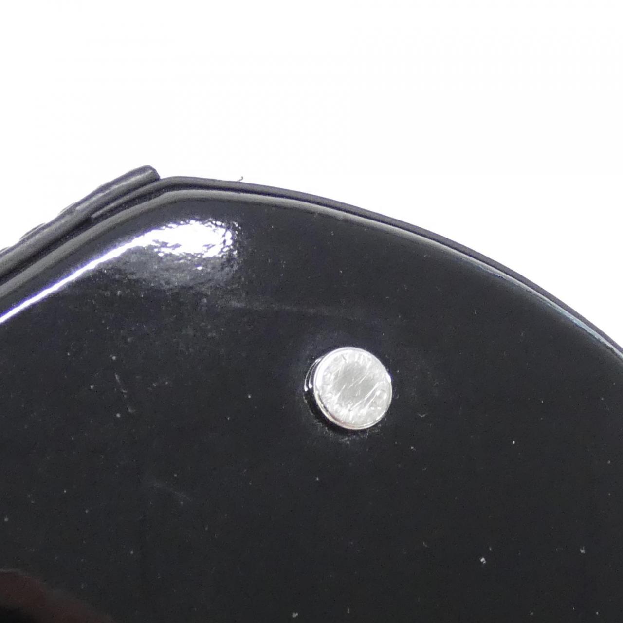 ルイヴィトン ヴェルニ カンヌ M20487 バッグ