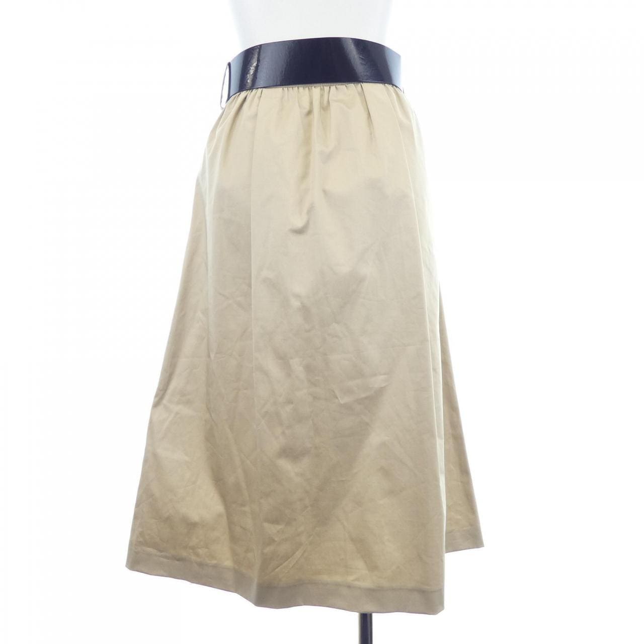 ラブモスキーノ LOVE MOSCHINO スカート