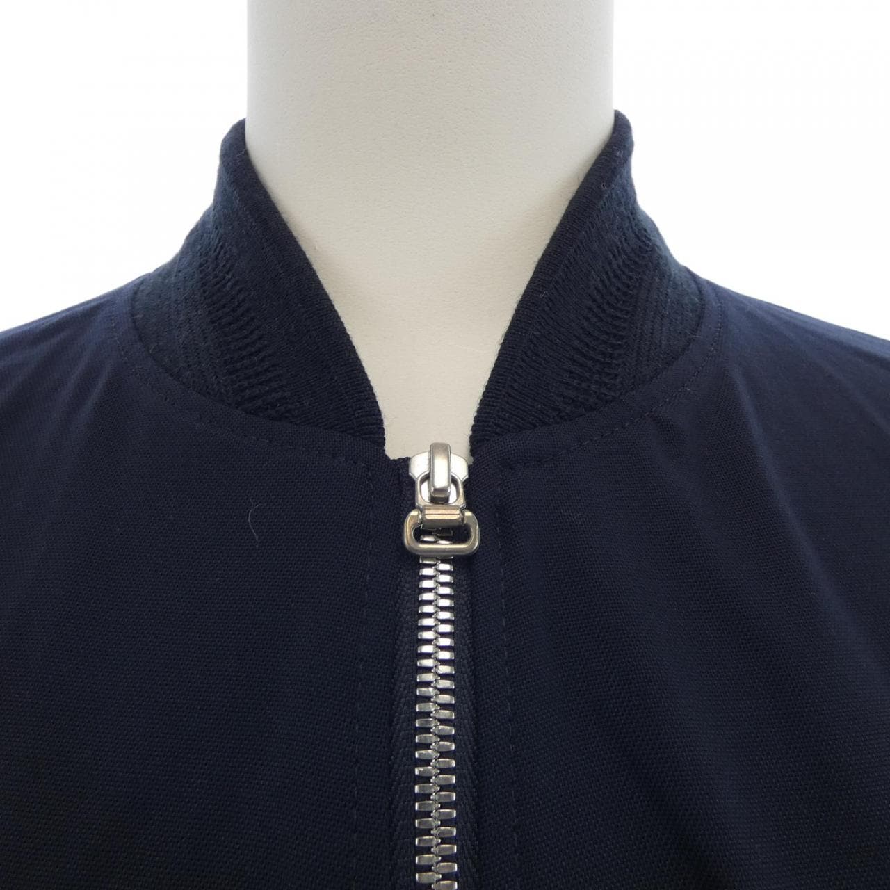 A KIND OF GUISE ブルゾン