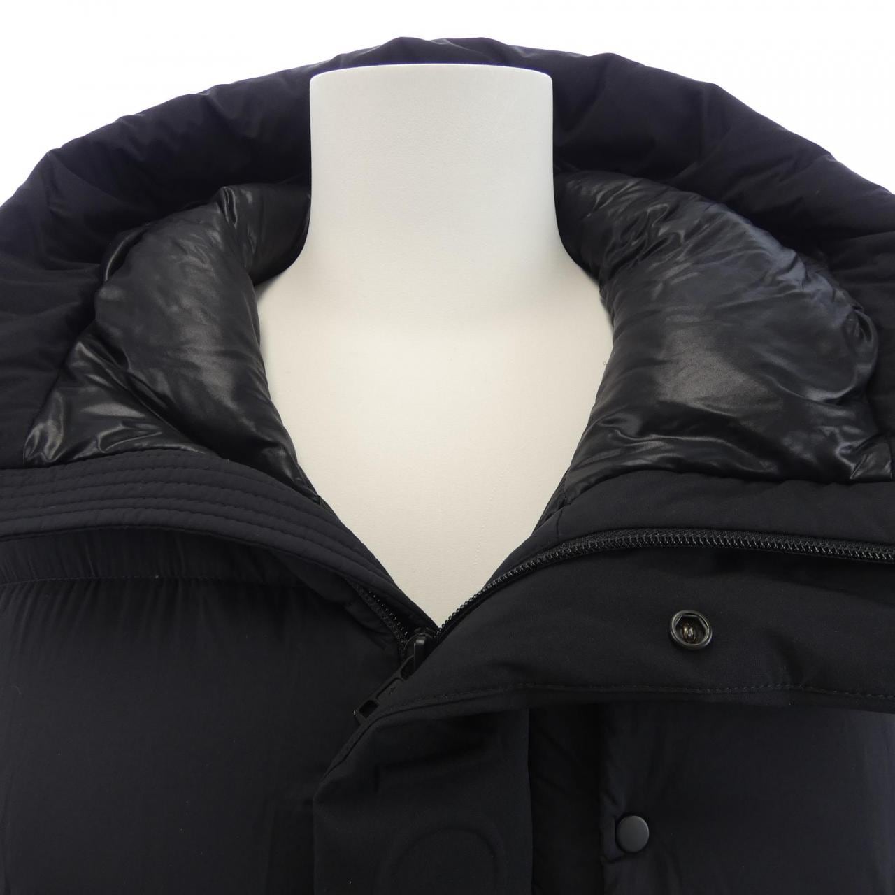 モンクレール MONCLER MADEIRA ダウンジャケット