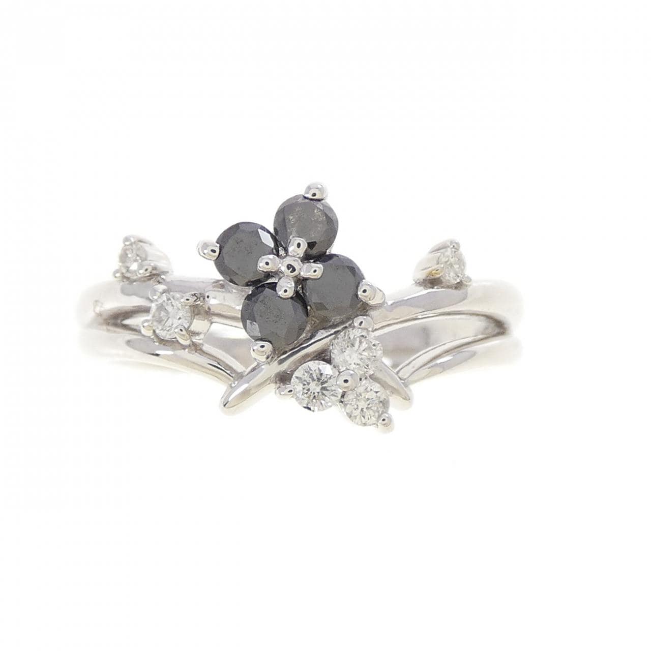 K18WG フラワー ダイヤモンド リング 0.30CT