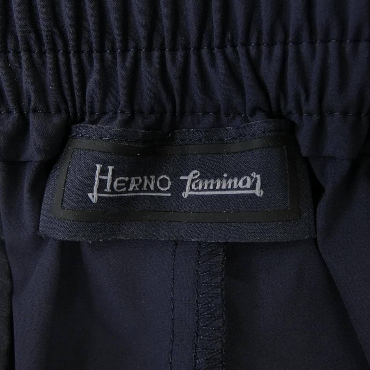 ヘルノ Herno PT00001UL パンツ