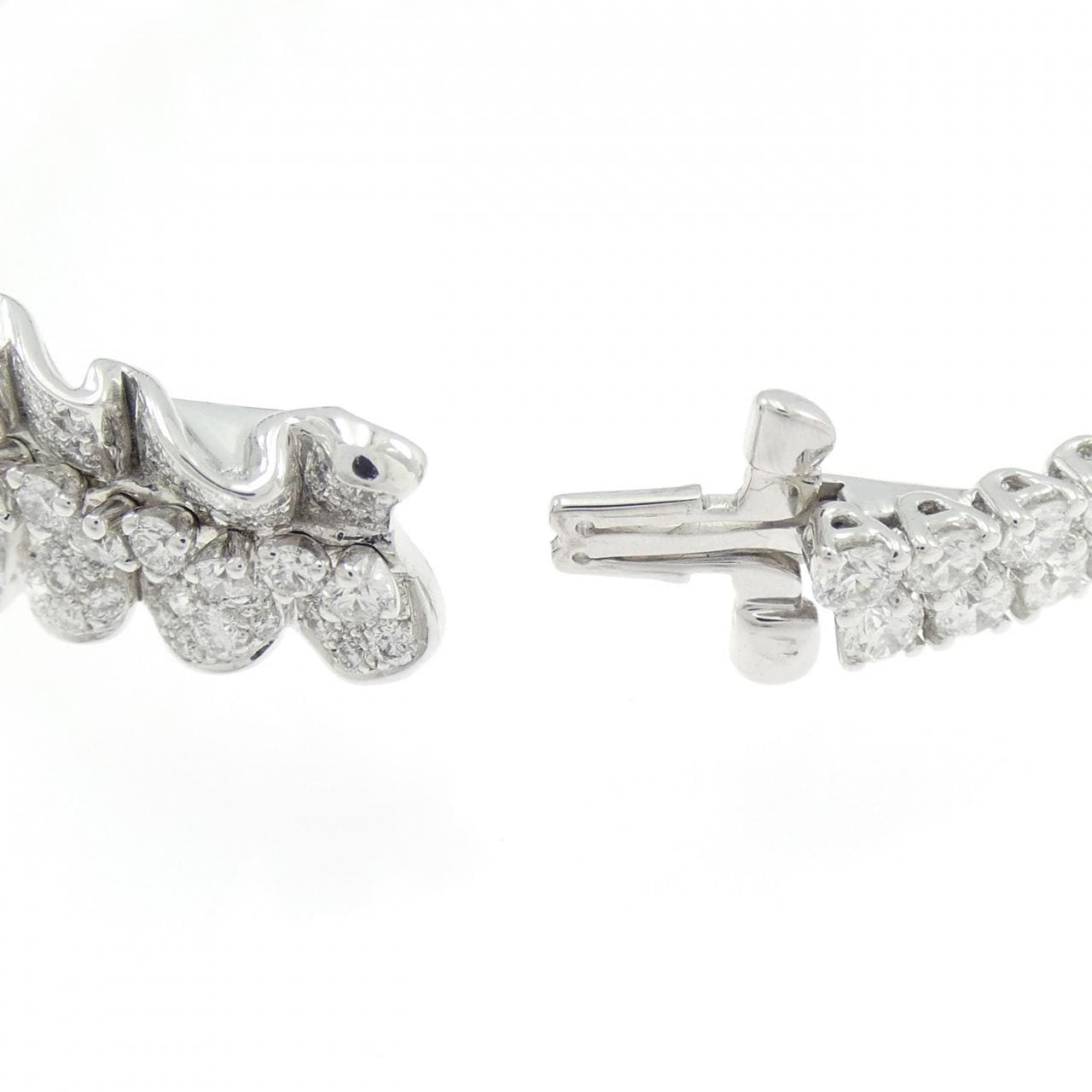 クリスチャンディオール ダイヤモンド バングル