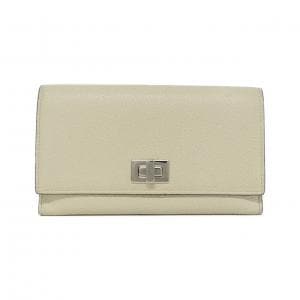 フェンディ ピーカブー 8M0437 A91B 財布