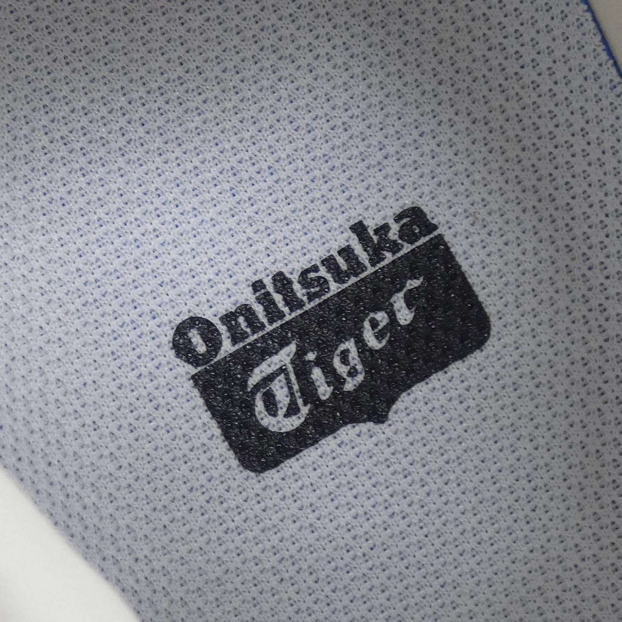 オニツカ タイガー ONITSUKA TIGER スニーカー