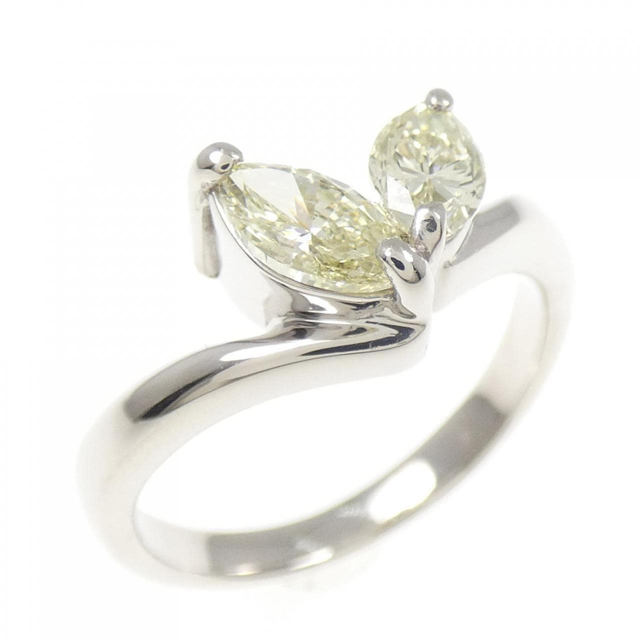 PT900 ダイヤモンド リング 0.78CT