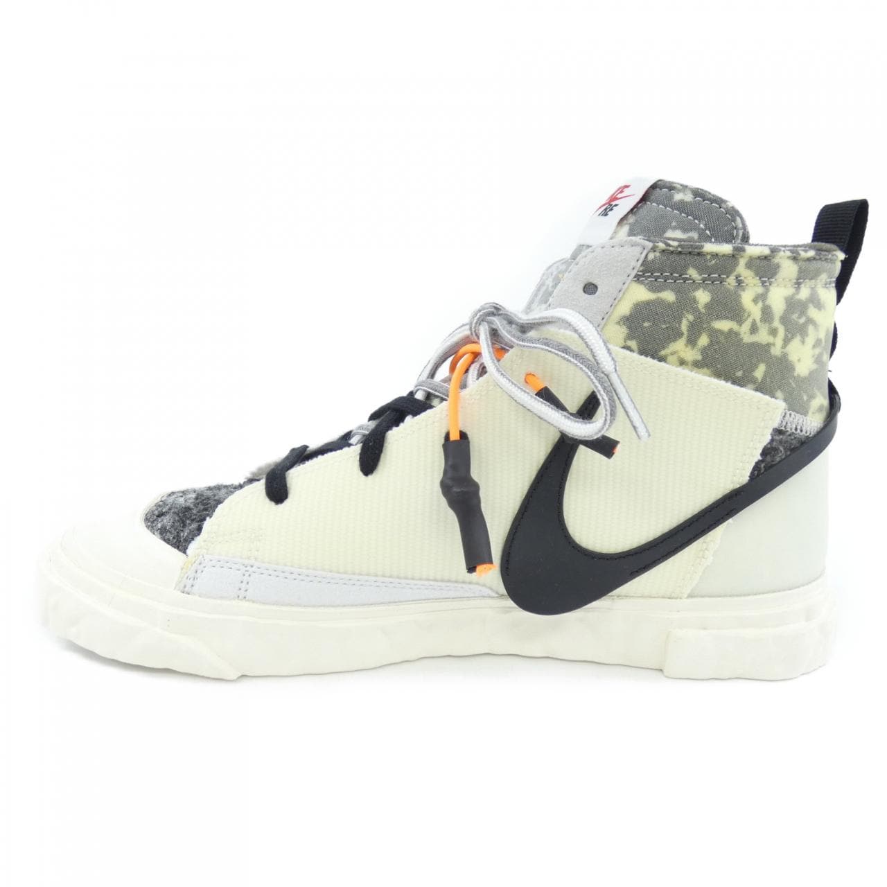 ナイキ NIKE CZ3589-100 スニーカー