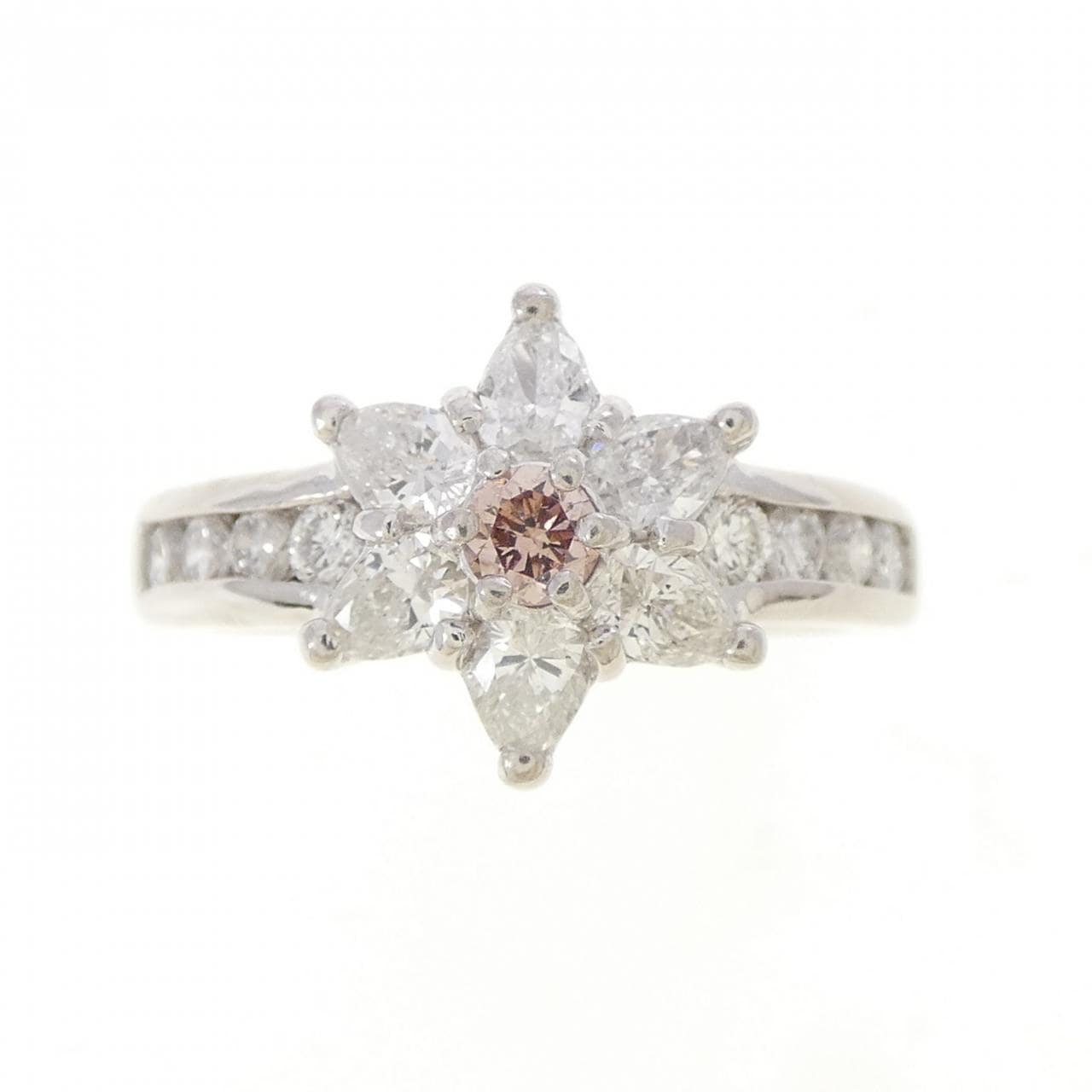 PT900 フラワー ピンクダイヤモンド リング 0.10CT