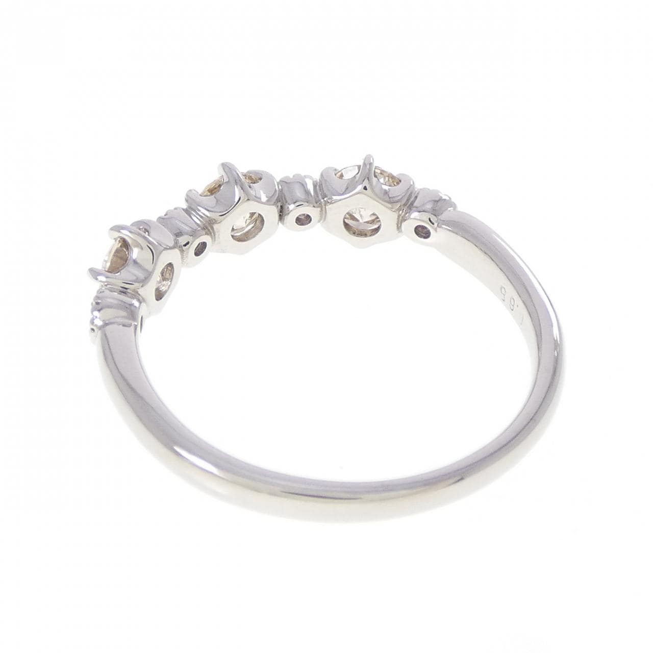 PT900 ダイヤモンド リング 0.68CT