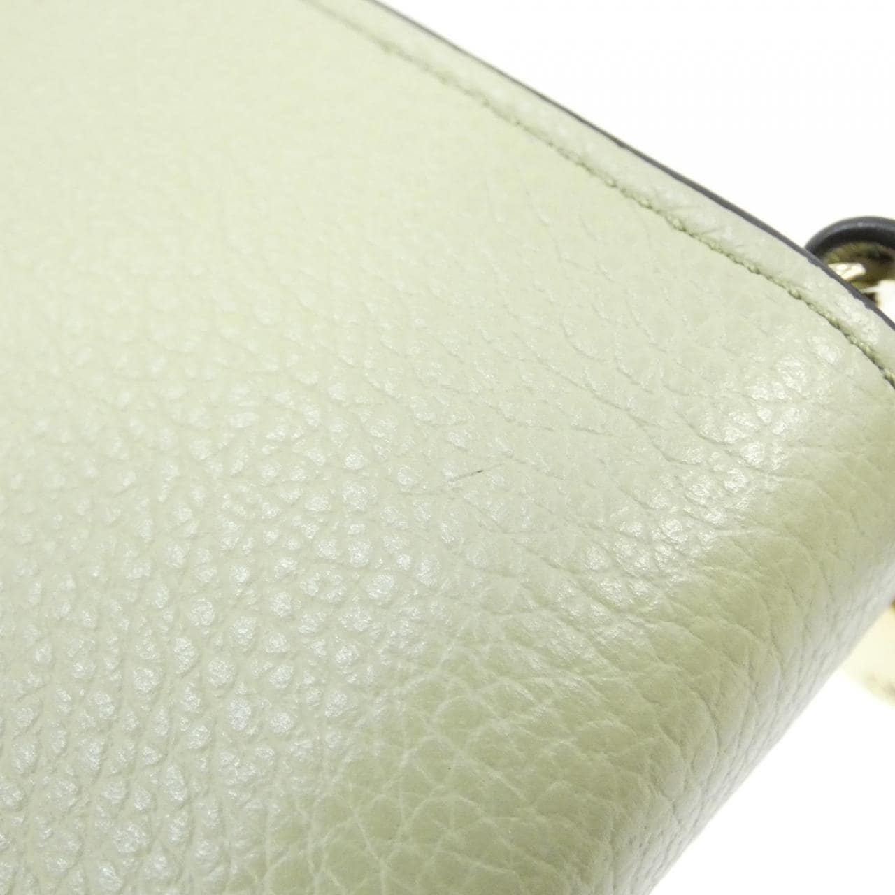 クロエ アルファベット CHC22WP764 F57 財布