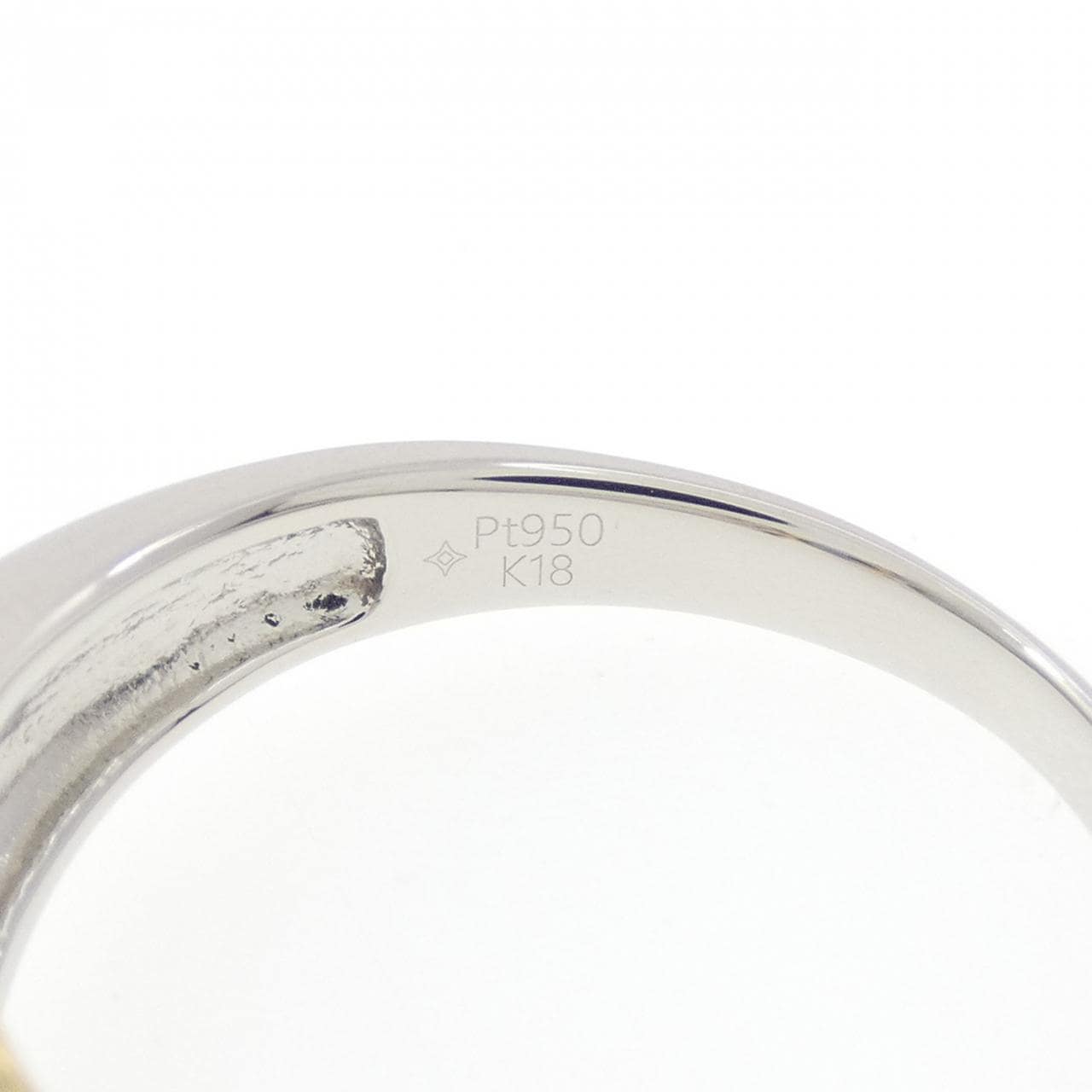 ジーエスティービー タンザナイト リング 1.50CT