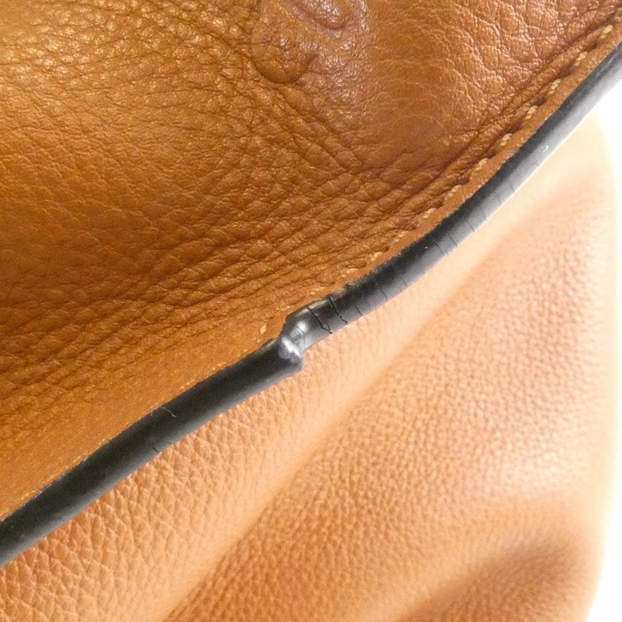 ロエベ アントン ショルダーバッグ