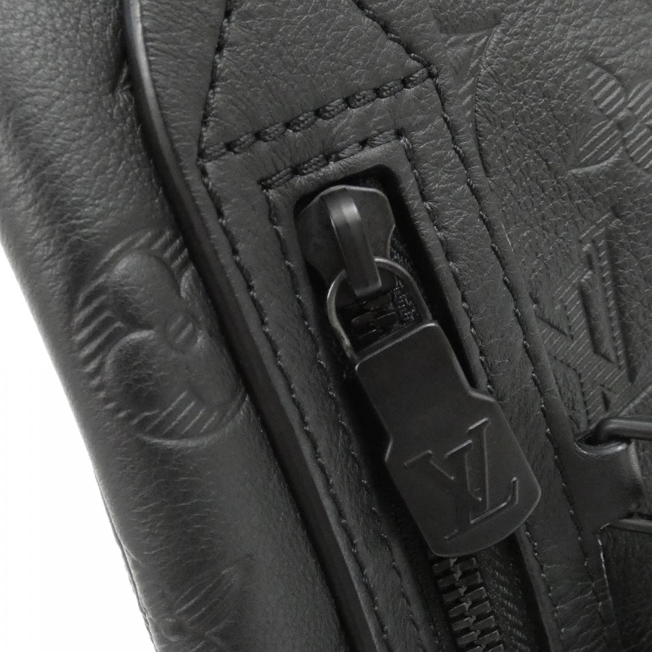 ルイヴィトン モノグラム シャドウ デュオ スリングバッグ M21890 ショルダーバッグ