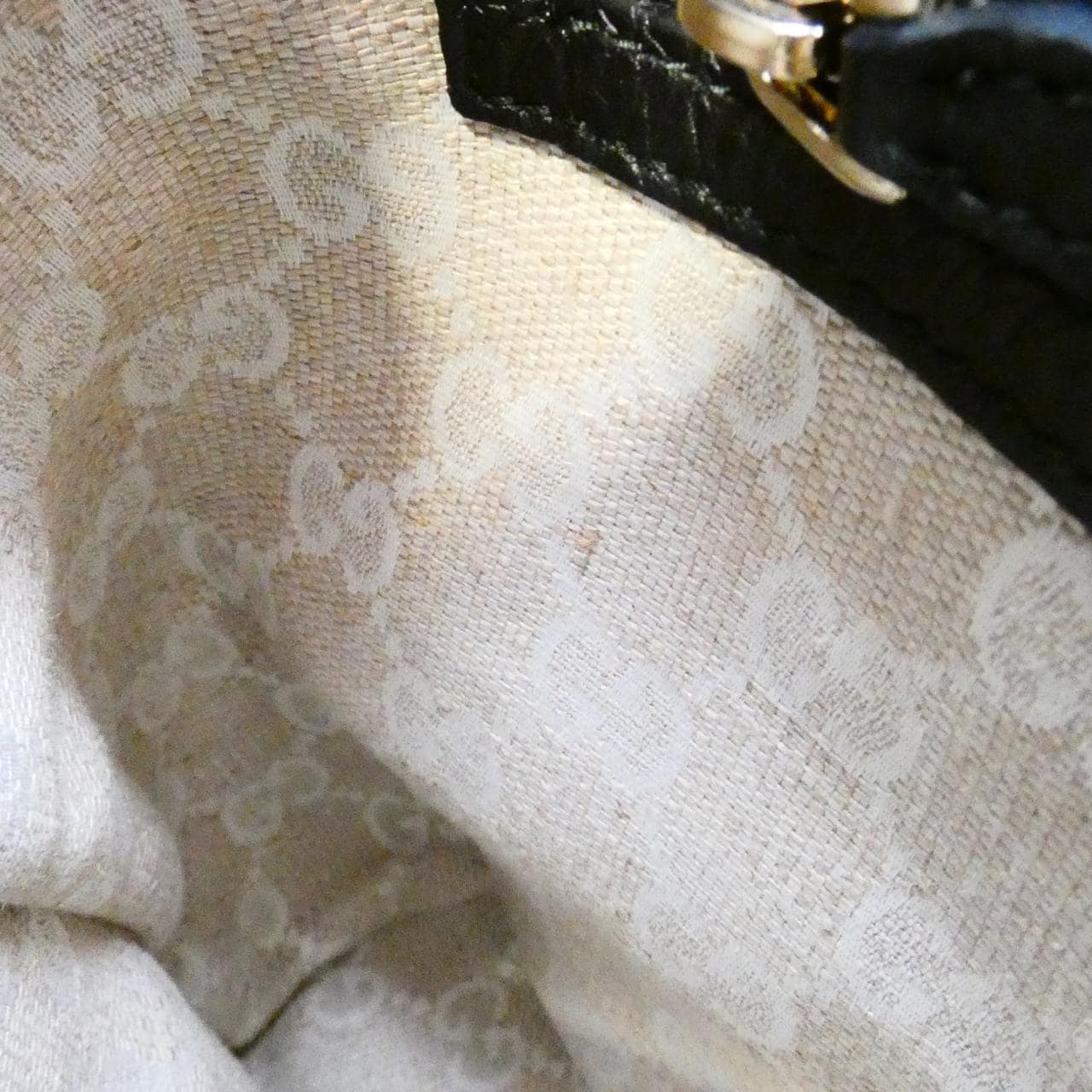 Gucci 308360 A7M0G bag