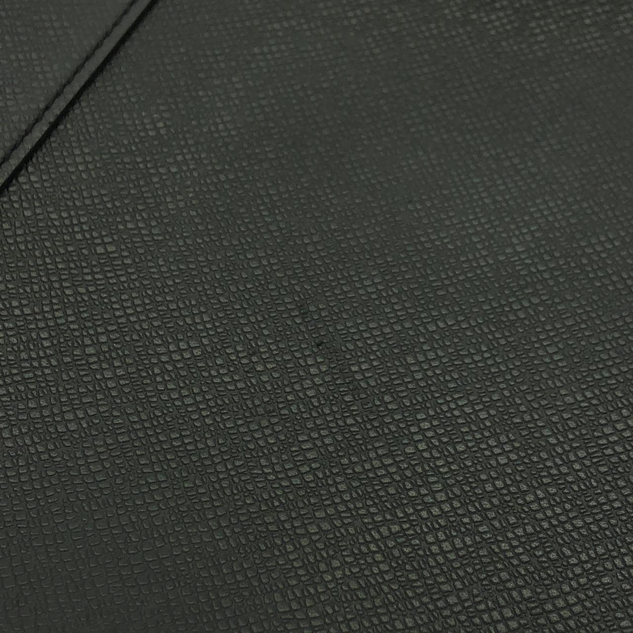 ルイヴィトン タイガ エイドリアン バックパック M30857 リュックサック