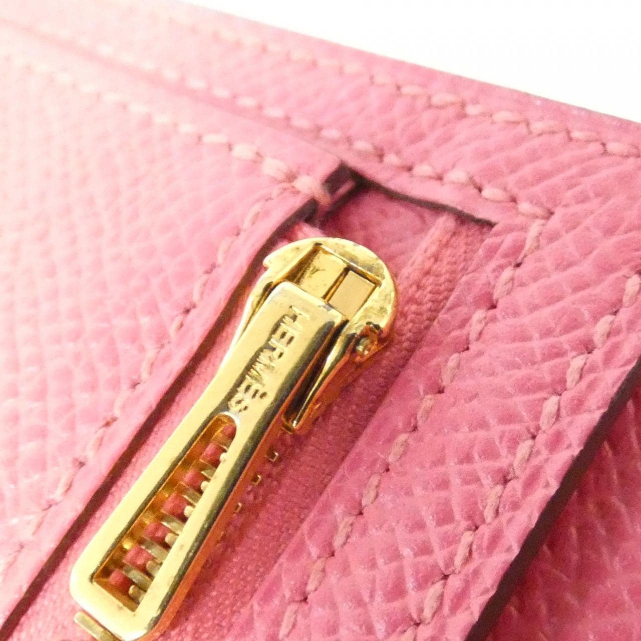 エルメス ベアン スフレ 039785CC 財布