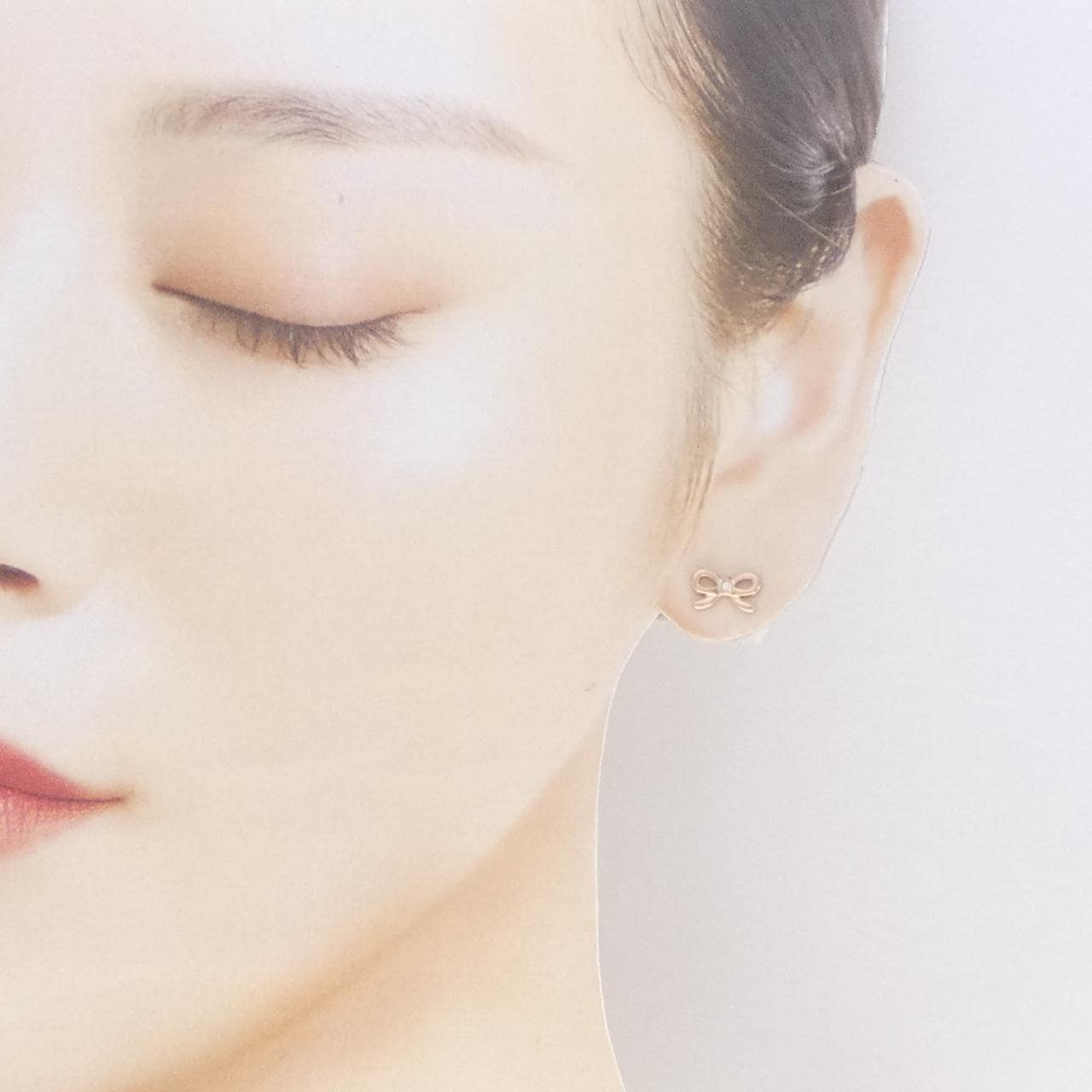 K18PG リボン ダイヤモンド ピアス