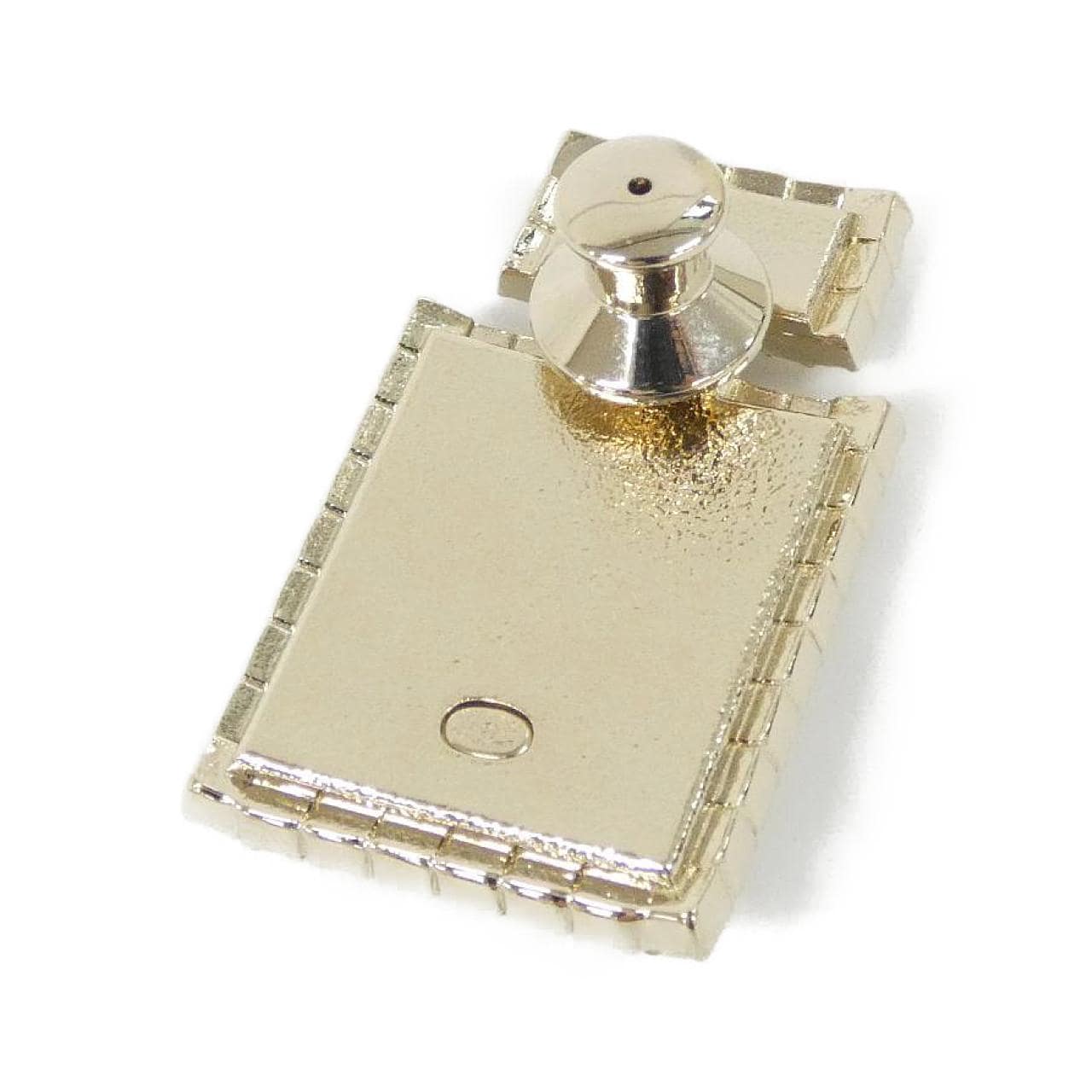 シャネル ピンブローチ