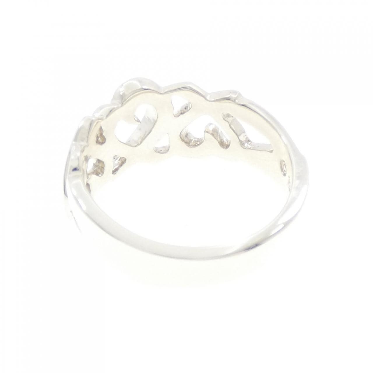 ティファニー トリプルラビングハート リング