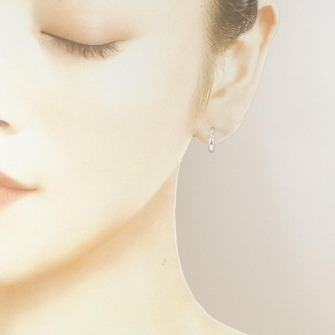 K18WG ダイヤモンド ピアス 0.16CT