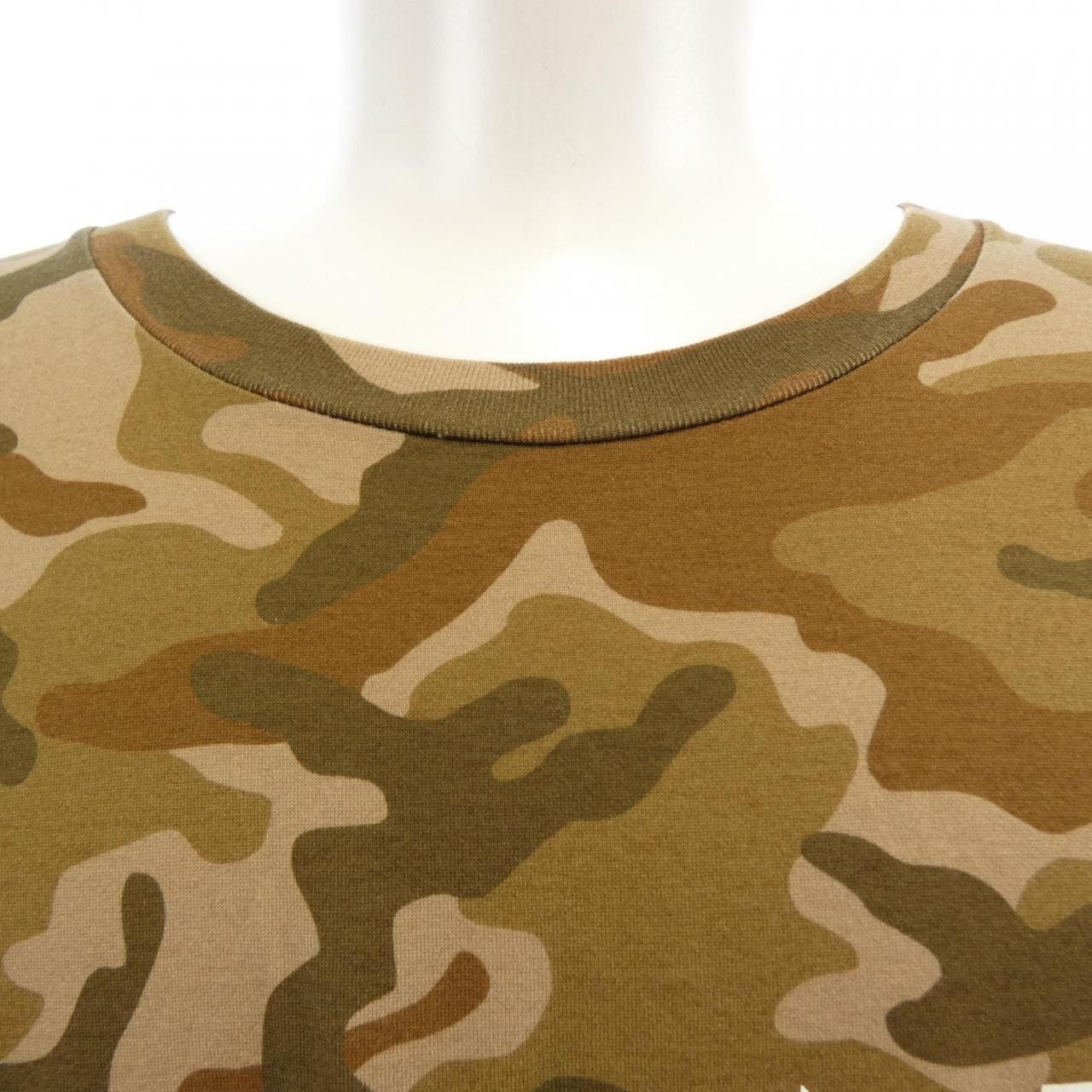 セリーヌ CELINE 2X681246Q Tシャツ