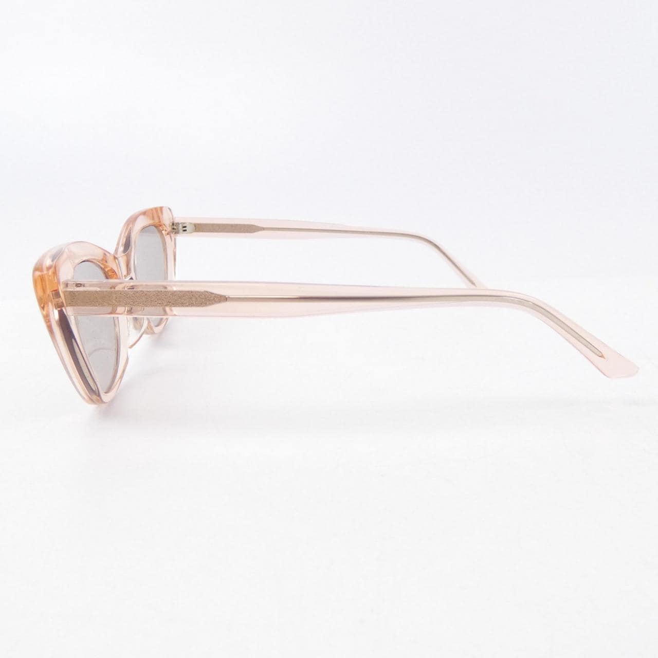 THE SHISHIKUI EYEWEAR