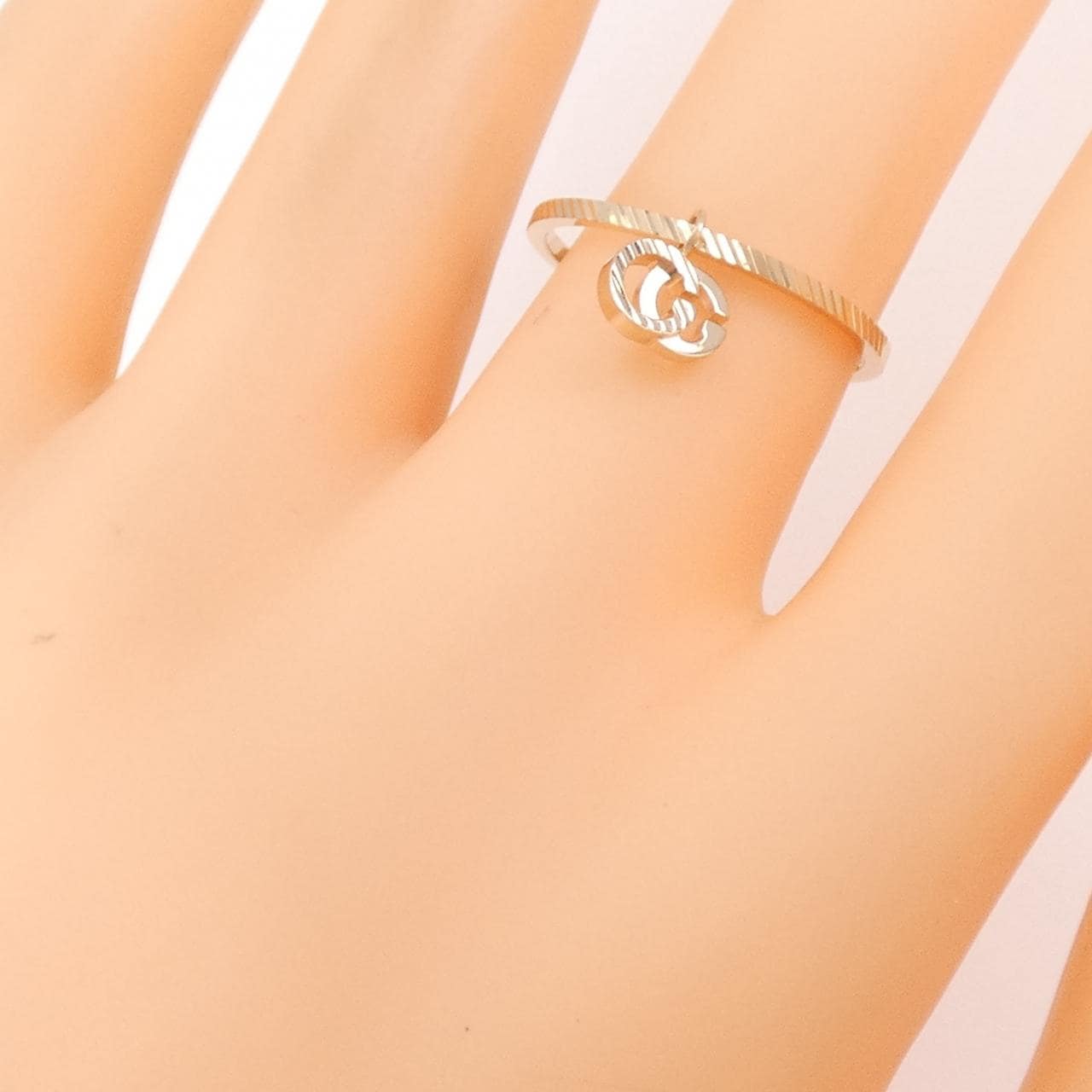 グッチ 750PG リング