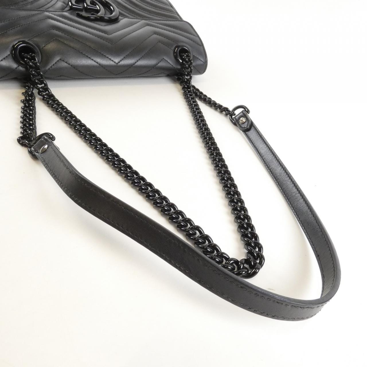 グッチ GG マーモント443497 DTDFV ショルダーバッグ