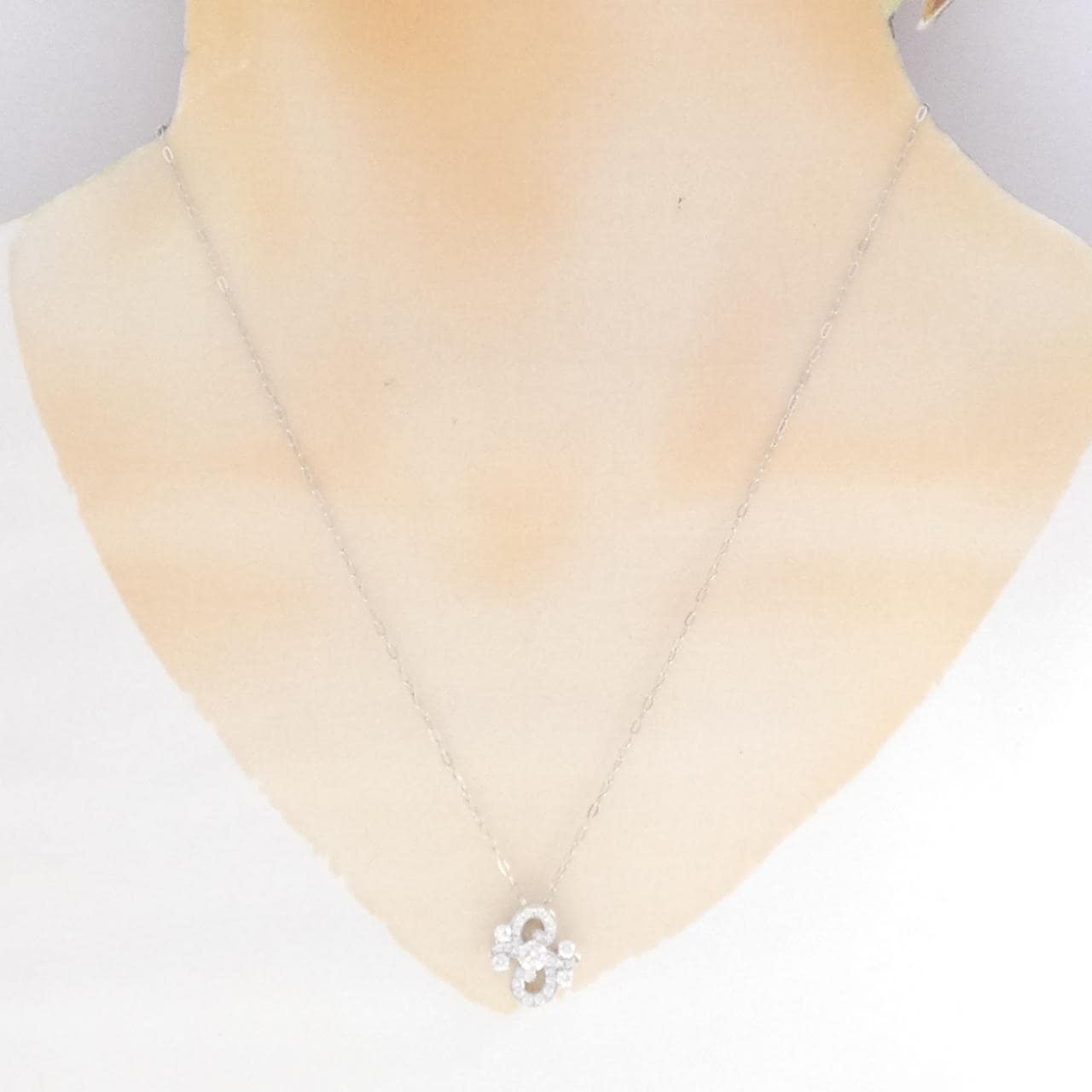 サ バース ナマクワ ネックレス 0.23CT