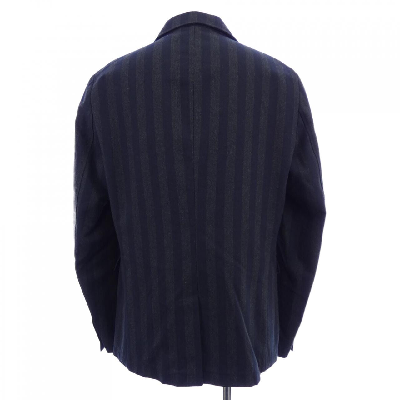 BERNA ジャケット