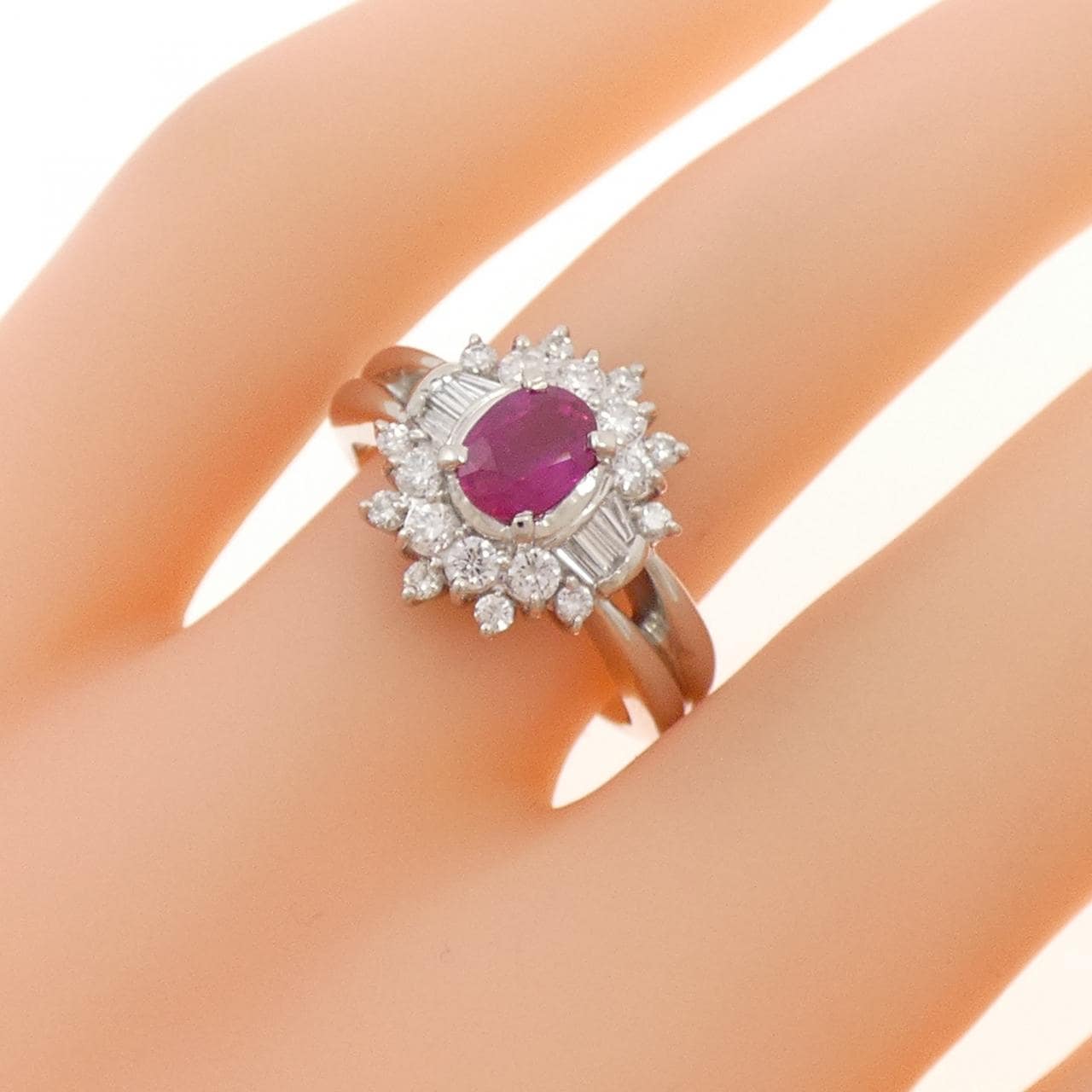 PT900 ルビー リング 0.59CT