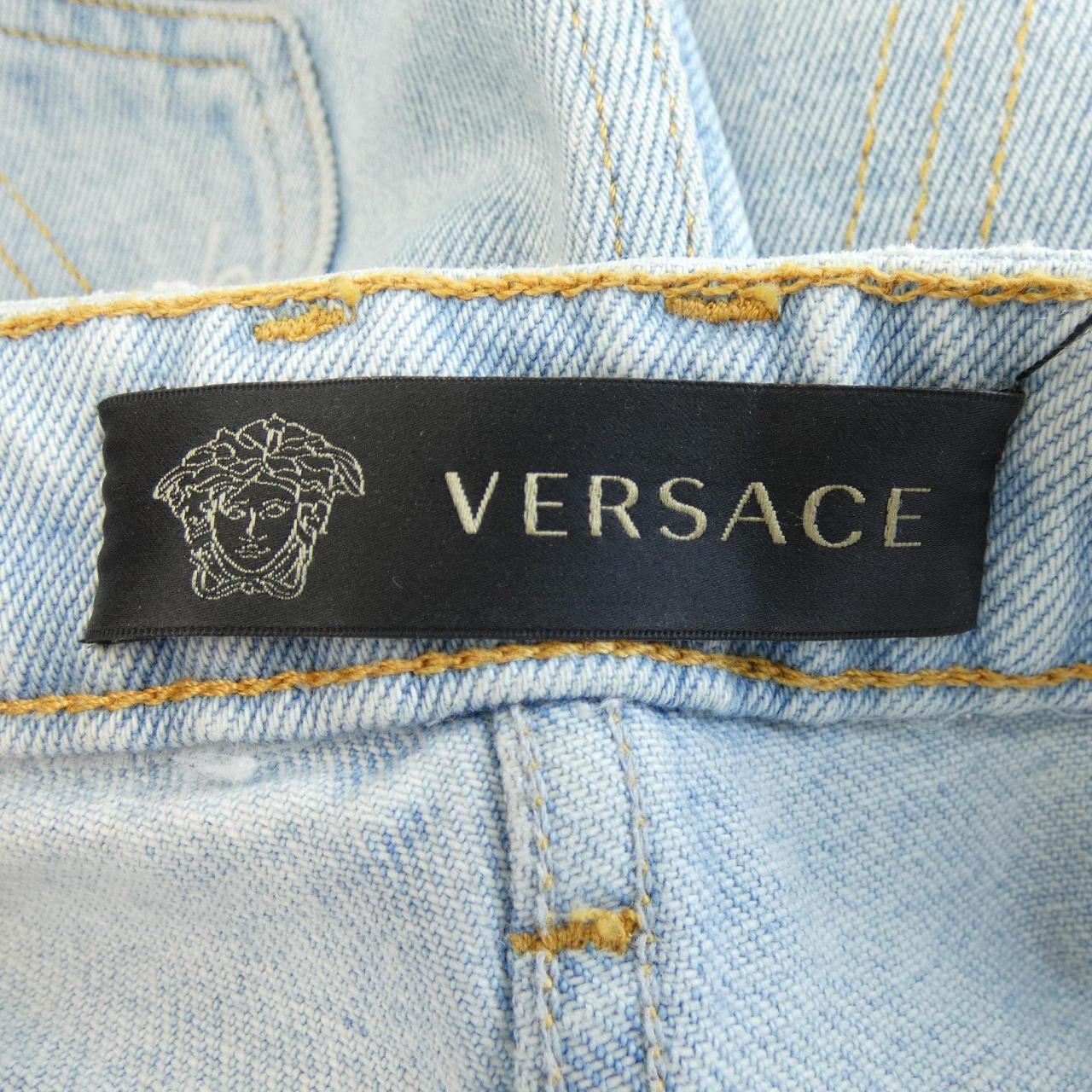 ヴェルサーチェ VERSACE A86166 ジーンズ