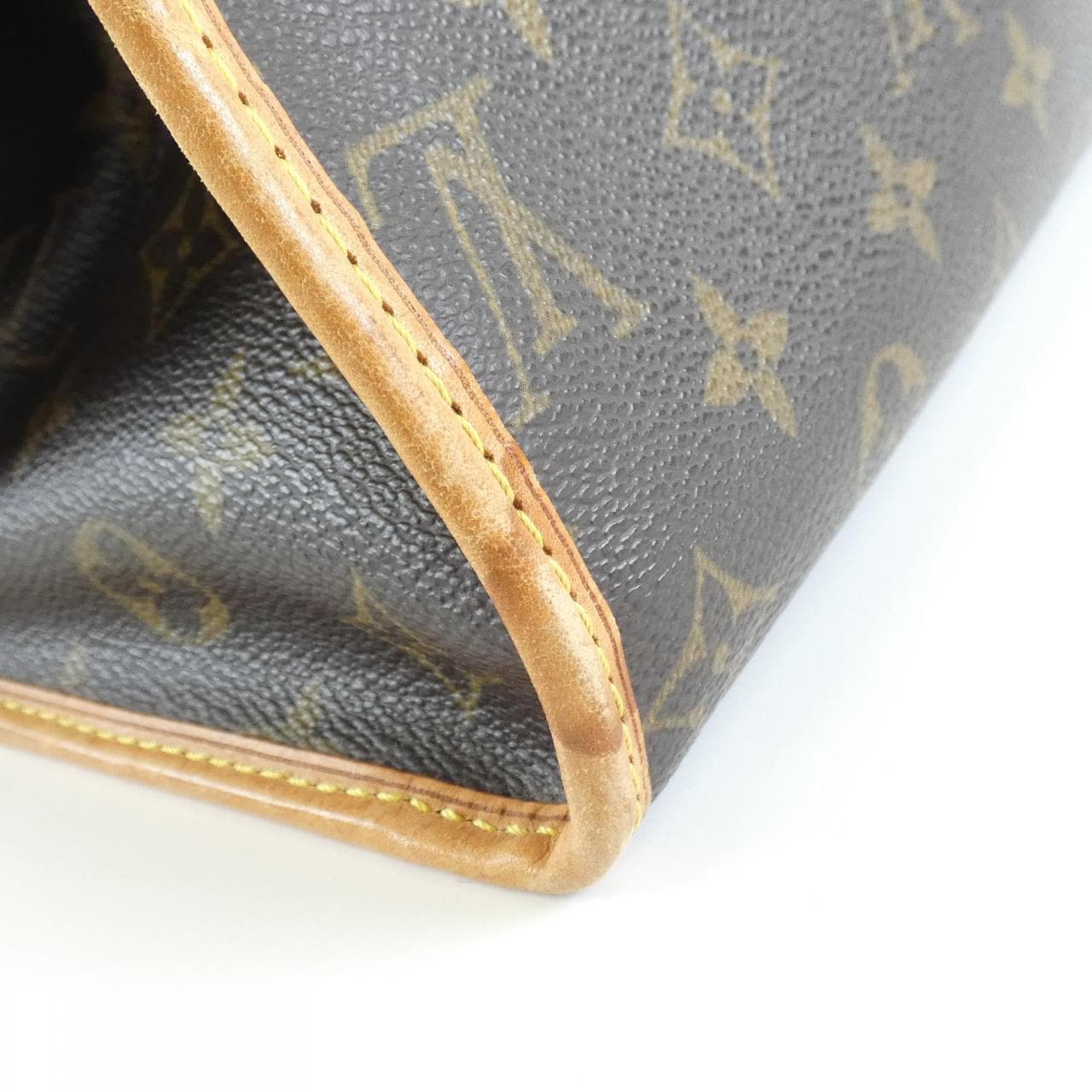 LOUIS VUITTON Monogram Popincourt Au M40007 單肩包